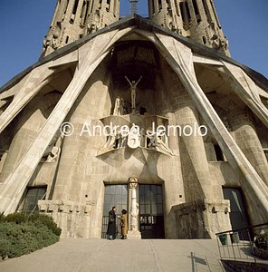 Basílica de la Sagrada Família Façade of the Passion | Andrea Jemolo