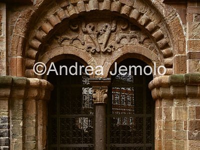 Dom Portal | Andrea Jemolo