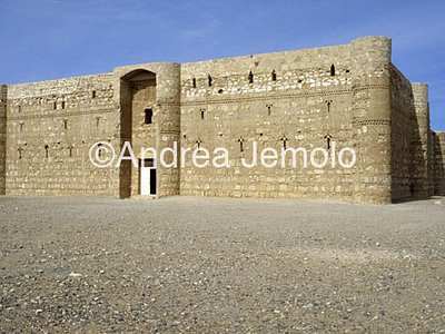 Qasr Al Kharanah Exterior | Andrea Jemolo