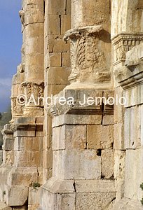 Arco di Adriano particolari | Andrea Jemolo