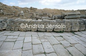 Cardo maximus Decorazione della trabeazione | Andrea Jemolo