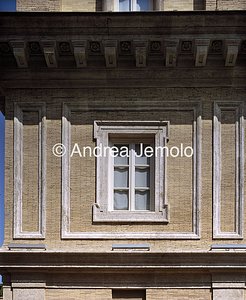 Palazzo Alberini Finestra del terzo piano | Andrea Jemolo