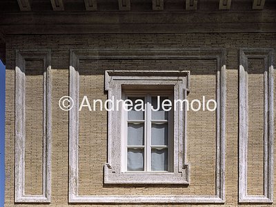 Palazzo Alberini Finestra del terzo piano | Andrea Jemolo