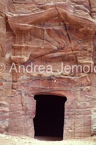 Tomb at staircase to the exit of the Siq  | Andrea Jemolo