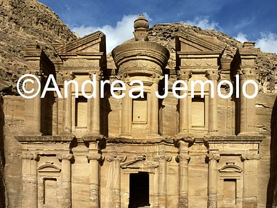 Al Deir - Il Monastero Facciata | Andrea Jemolo