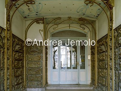 Castel Berenger Entrance | Andrea Jemolo