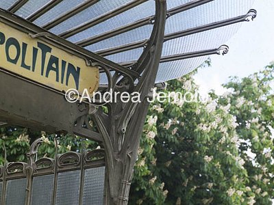 Station of the Subway Dauphine Detail | Andrea Jemolo