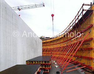 MAXXI - Museo nazionale delle Arti del XXI secolo Parete di una delle gallerie in costruzione | Andrea Jemolo