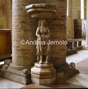 Cathedral Font | Andrea Jemolo