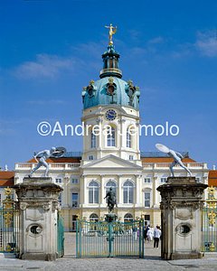 Castle of Charlottenburg Entrance | Andrea Jemolo