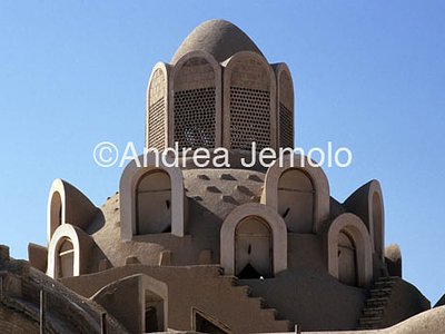 Boroogerdis house Tower of the wind | Andrea Jemolo