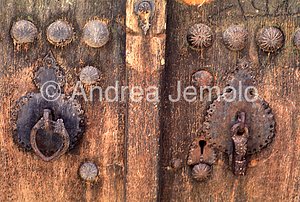 Historical center Door - leaf | Andrea Jemolo
