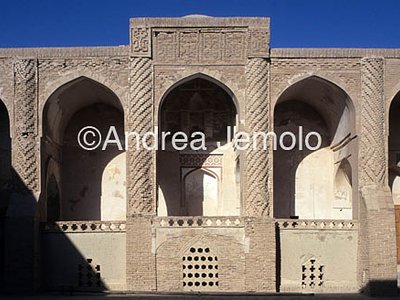 Jame Mosque Courtyard | Andrea Jemolo