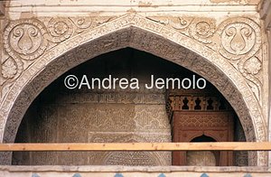 Moschea del Venerdì Sottarchi con stucchi | Andrea Jemolo
