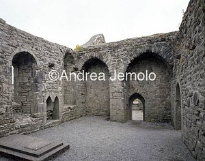 St. Fachan Interior | Andrea Jemolo