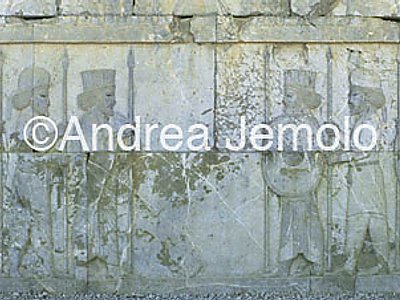 Apadana - Sala delle udienze - scala di accesso Guerrieri medi e persiani | Andrea Jemolo