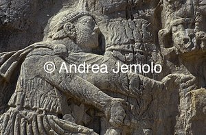 Vittoria di Shapur I su Valeriano Filippo l'Arabo | Andrea Jemolo