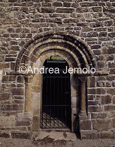 Oratorio di St. Flannan Portale | Andrea Jemolo