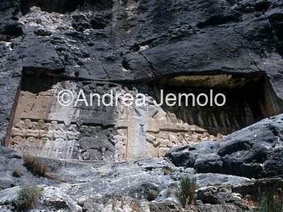 Triumph of Shapur II General view | Andrea Jemolo
