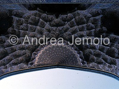 Mosque/Masjed-e Sheikh Lotfollah Muquernas of the entrance portal | Andrea Jemolo