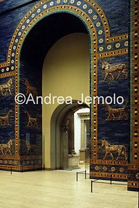 Pergamonmuseum Gate of Ischtar | Andrea Jemolo