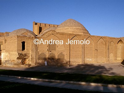Hakim Mosque Visione d'insieme | Andrea Jemolo