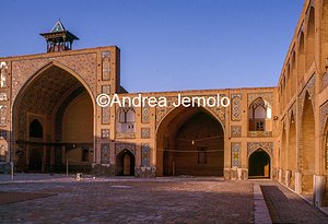 Hakim Mosque Courtyard | Andrea Jemolo