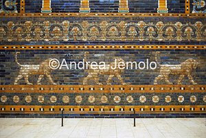 Pergamonmuseum Road of the processions of Nabukadnezar - Detail | Andrea Jemolo