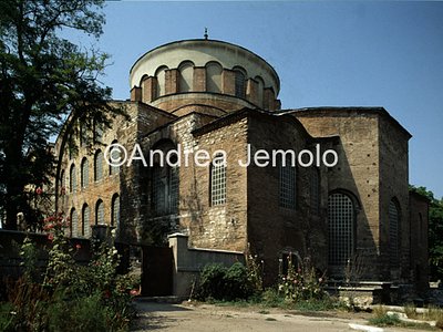 Aya Irini Kilisesi - Hagia Eirene Exterior - Detail | Andrea Jemolo