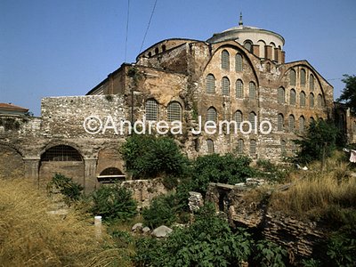 Aya Irini Kilisesi - Hagia Eirene Exterior - Detail | Andrea Jemolo