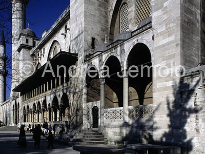 Sultan Suleyman i Kulliyesi Area for ablutions | Andrea Jemolo