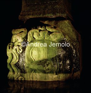 Yerebatan Sarayi Base of a column | Andrea Jemolo