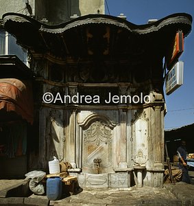 Fontana nel Misir Carsisi  | Andrea Jemolo