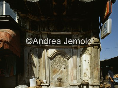 Fountain in the Misir Carsisi  | Andrea Jemolo