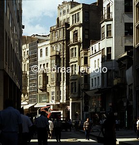 Istikal Caddesi  | Andrea Jemolo