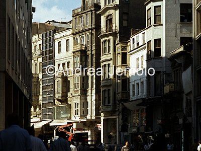 Istikal Caddesi  | Andrea Jemolo