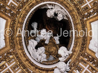 San Girolamo della Carità Antamoro chapel - Central Hole on the vault | Andrea Jemolo