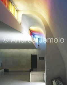 The Shrine of the Book Atrio | Andrea Jemolo