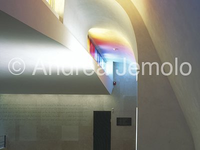 The Shrine of the Book Atrium | Andrea Jemolo