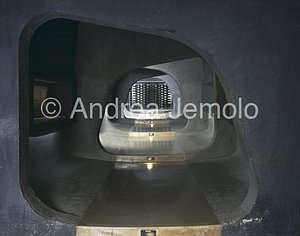 The Shrine of the Book Corridoio | Andrea Jemolo