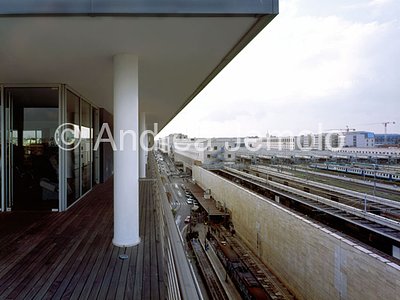 Radisson SAS Hotel Ala verso via Giolitti e la stazione Termini | Andrea Jemolo