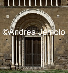 St. Pietro Portal | Andrea Jemolo
