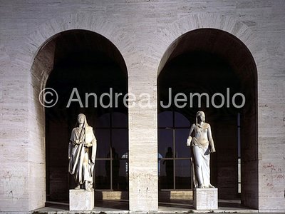 EUR - Palazzo della Civiltà del Lavoro - Palazzo della Civiltà Italiana Right and Architecture | Andrea Jemolo