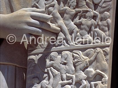 EUR - Palazzo della Civiltà del Lavoro - Palazzo della Civiltà Italiana Archeology - Detail | Andrea Jemolo