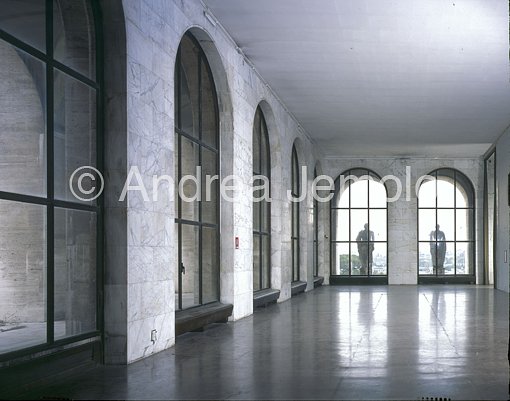 EUR - Palazzo della Civiltà del Lavoro - Palazzo della Civiltà Italiana Interior - South hall | Andrea Jemolo