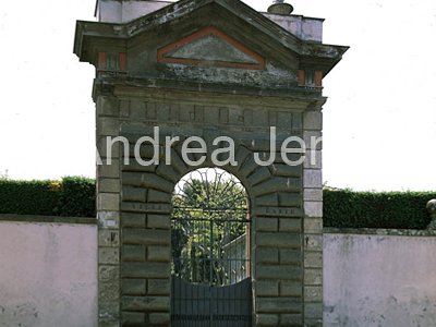 Villa Lante Portale rustico del giardino | Andrea Jemolo