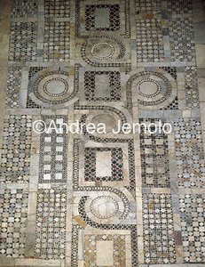 Chiesa di Sant'Andrea in Flumine Pavimento cosmatesco | Andrea Jemolo