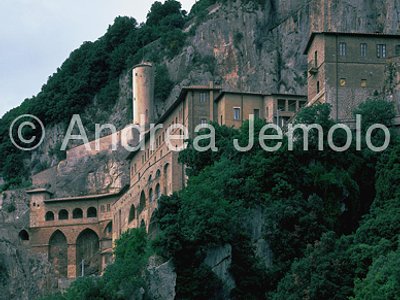 San Benedetto Visione d'insieme del monastero | Andrea Jemolo