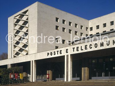 Postal office via Marmorata Detail | Andrea Jemolo