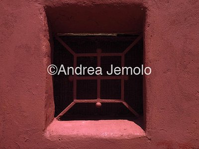 Casa Malaparte Piccola finestra | Andrea Jemolo